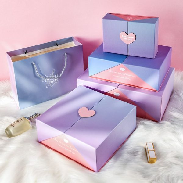 Custom Gift Boxes - Unique Brand Name Packaging